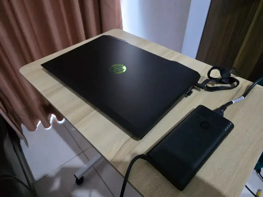 HP Pavilion Gaming Laptop 15-DK0xxx