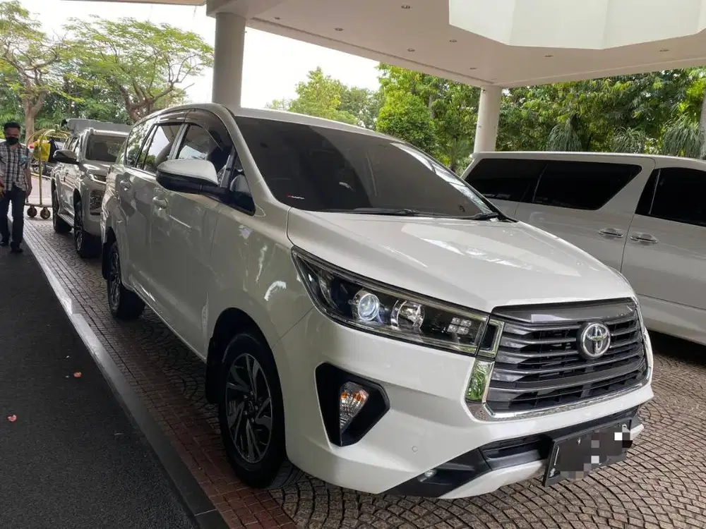 Toyota Innova Reborn V 2.4L AT (2021)