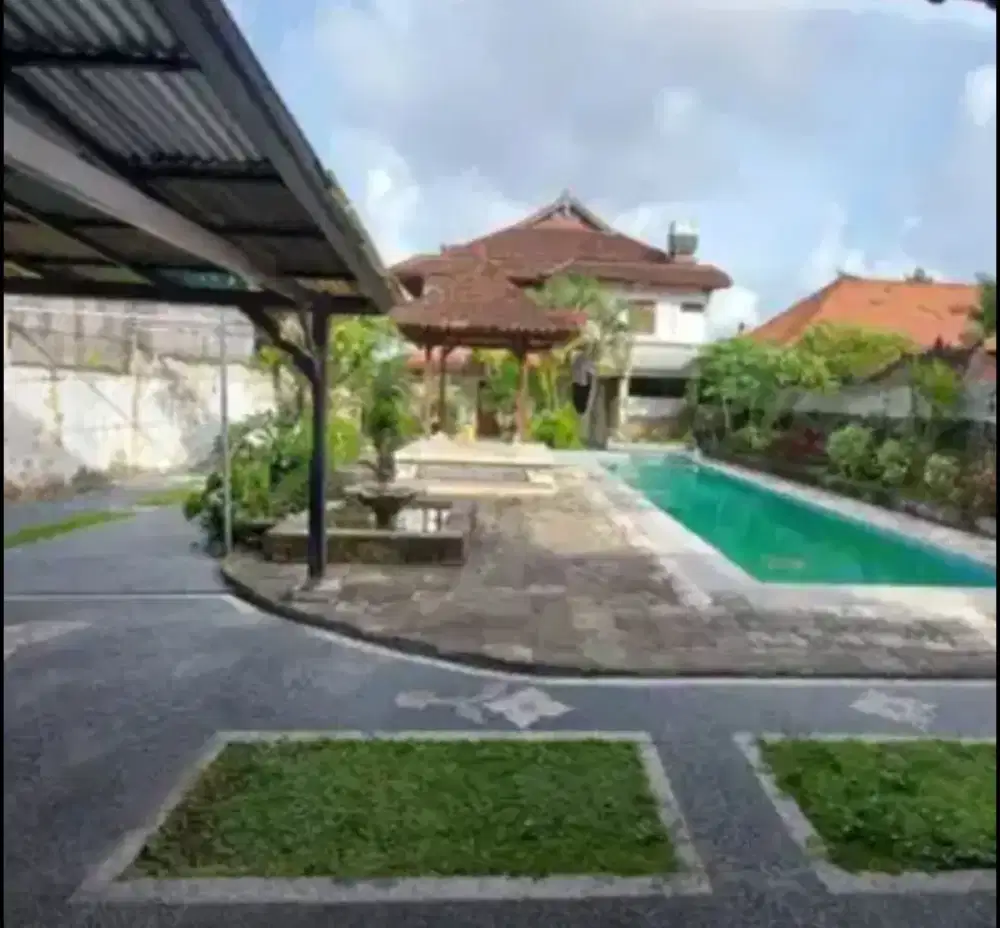 Tanah Bonus Villa Tengah Kota Kerobokan