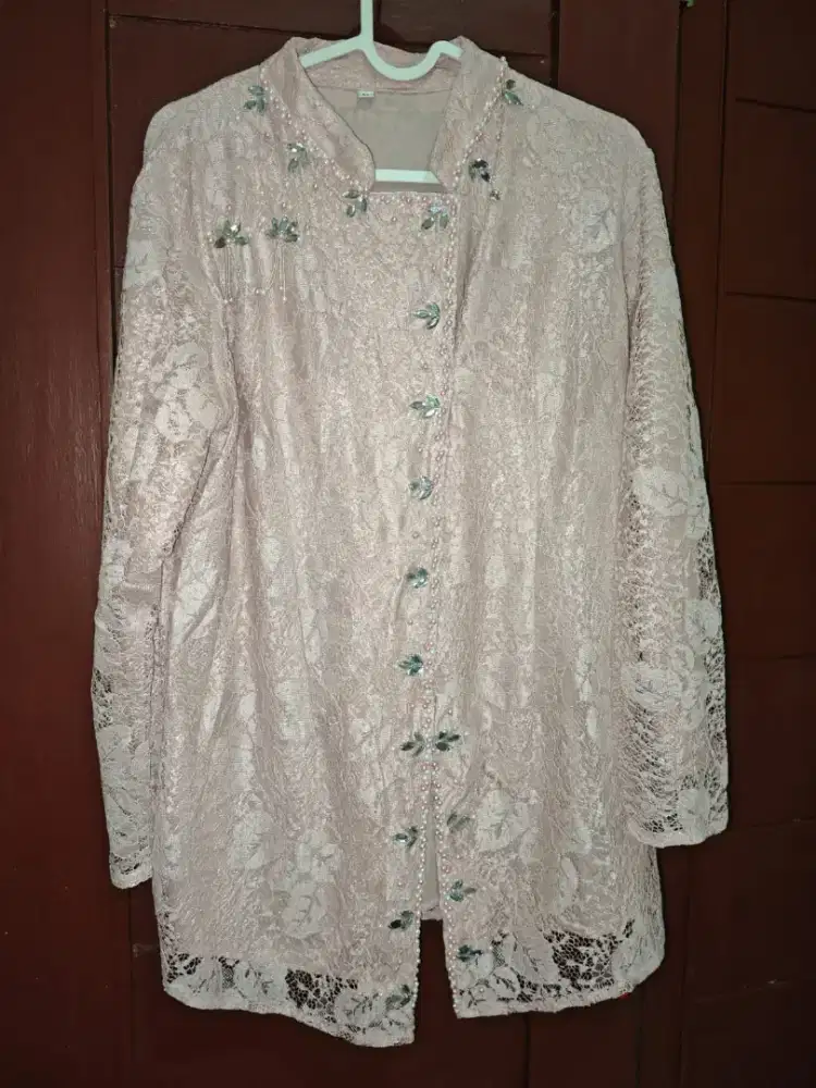 Kebaya Lengan Panjang