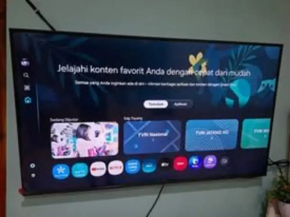 Samsung smart tv 43 inch 43UE100F layar 4K UHD