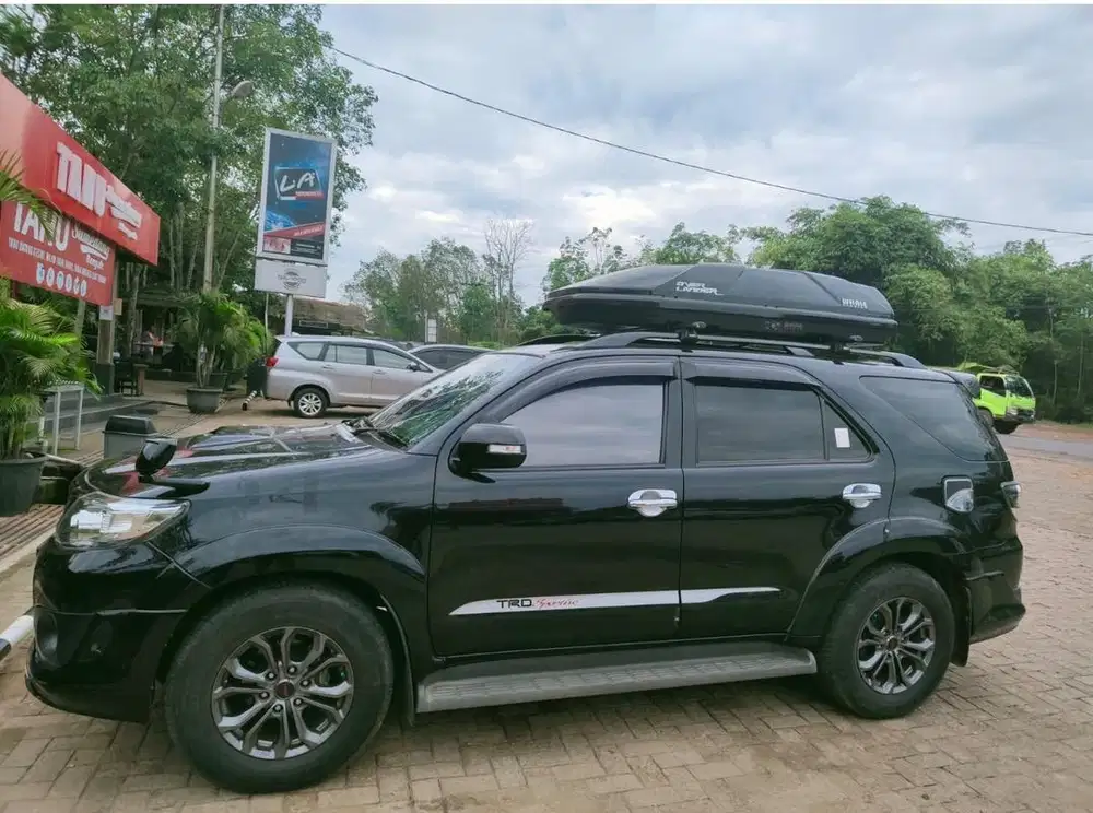 Fortuner VNT 2104