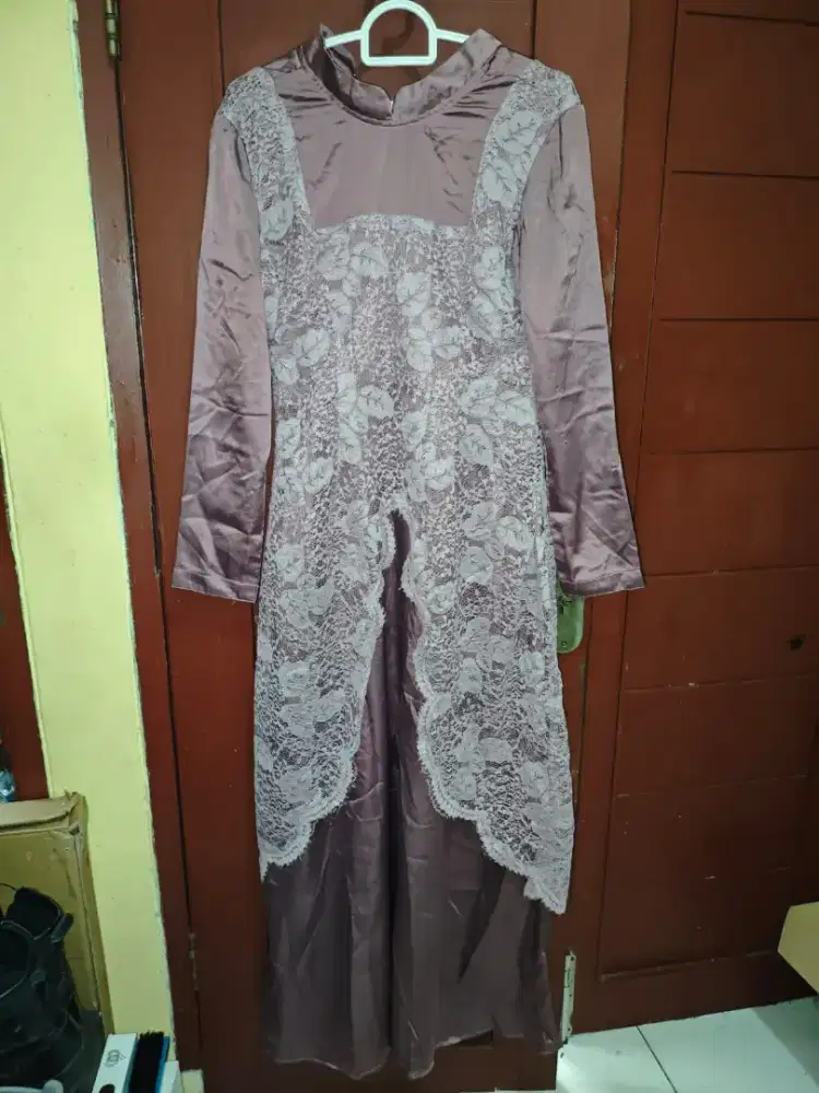Kebaya Muslimah Modern
