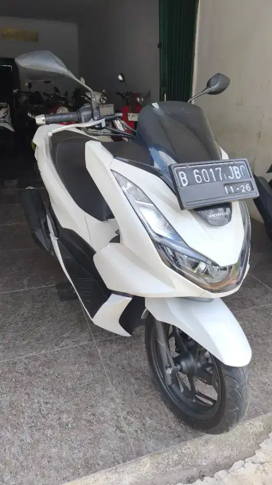 JUAL HONDA PCX CBS 160 2021 km 39 RB