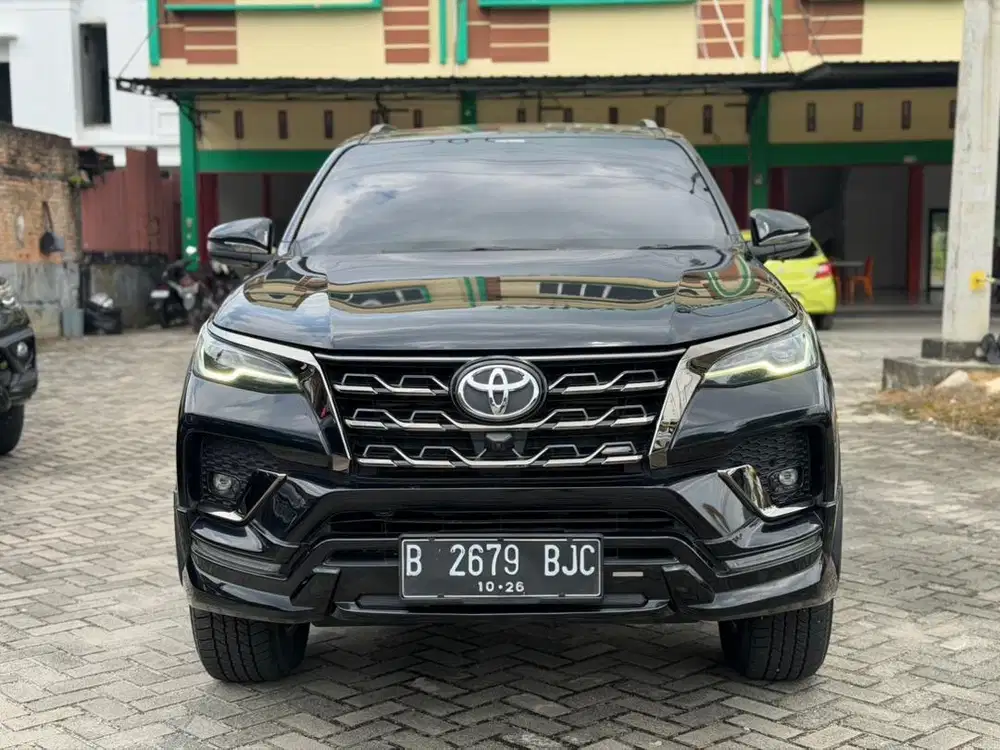 TOYOTA FORTUNER VRZ GR 2.4 2021
