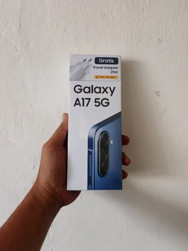 Samsung Galaxy A17 5G 8/256 Garansi resmi 1thn + kepala charger