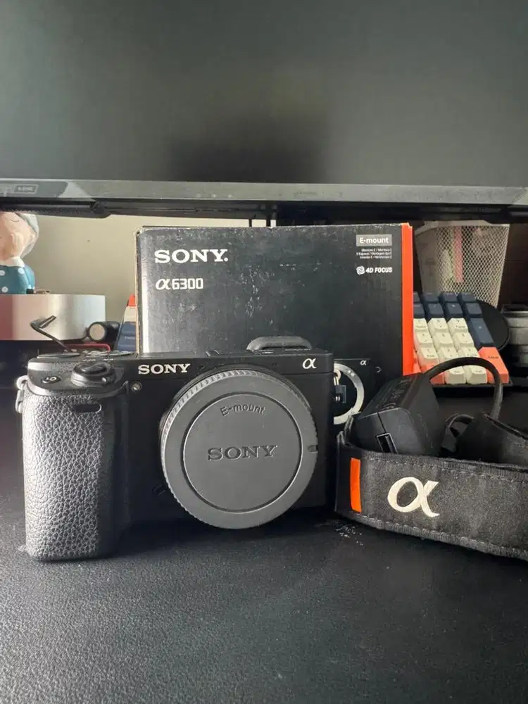 Sony A6300 Body Only (Bonus lensa + nego paket)