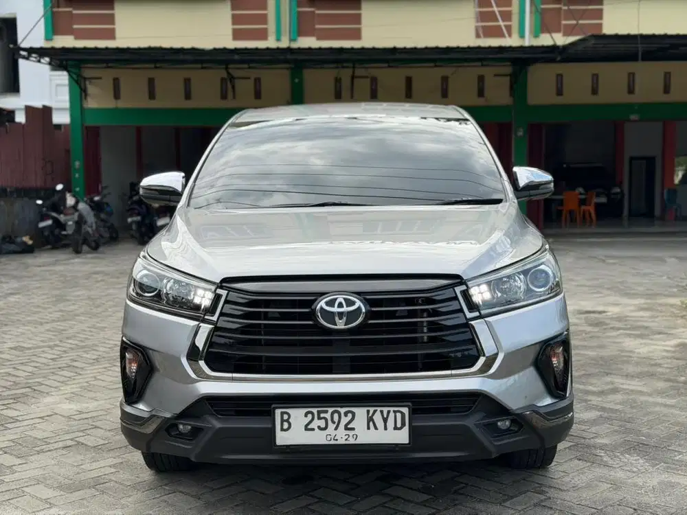 TOYOTA INNOVA VENTURER 2.0 A/T 2021