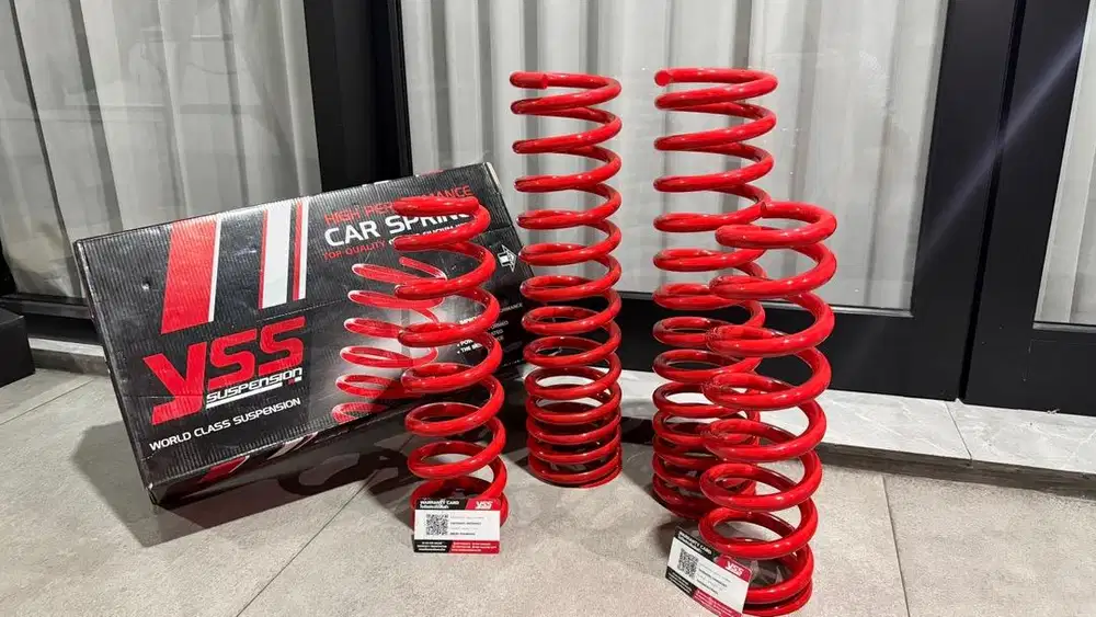 Shock YSS dtg + spring YSS ex fortuner vnt