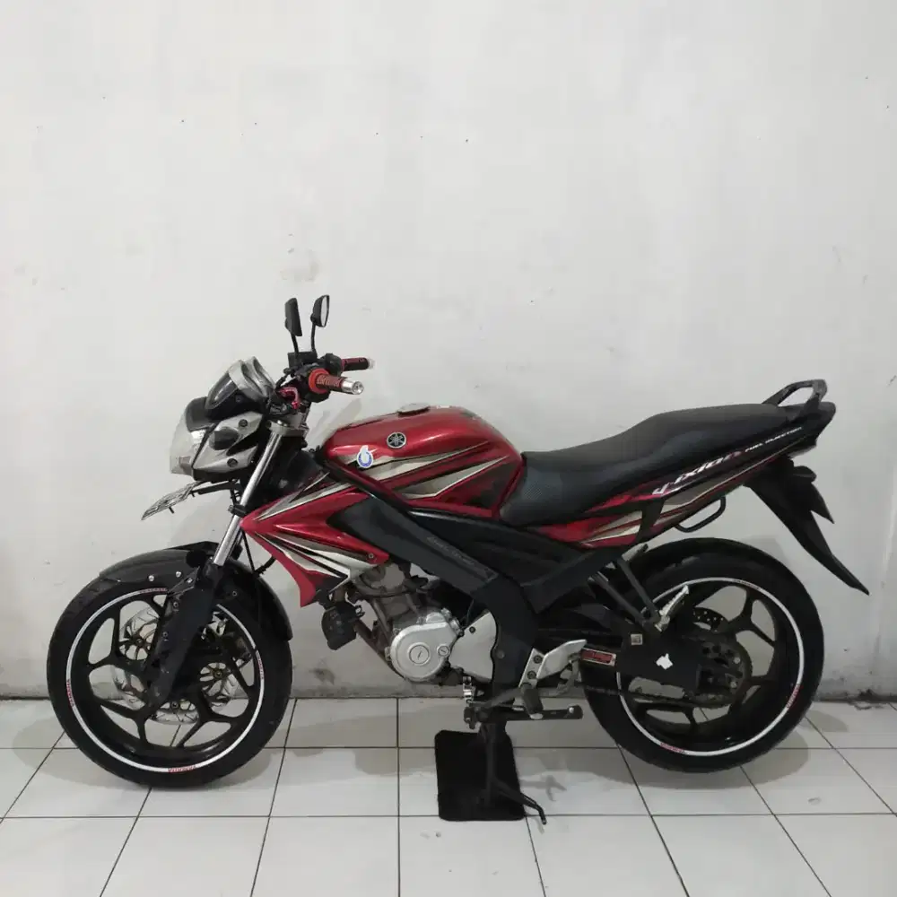 Yamaha Vixion OLD 2012 Mesin Aluss lengkap Bagus