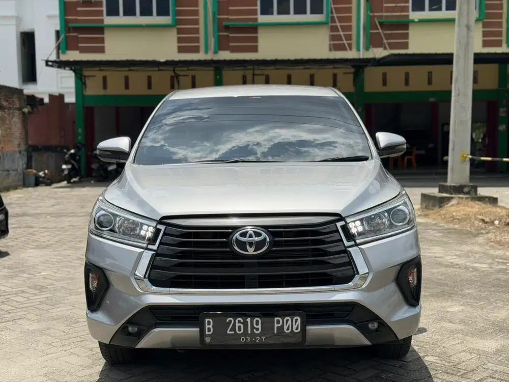 TOYOTA INNOVA REBORN V 2.4 A/T 2022