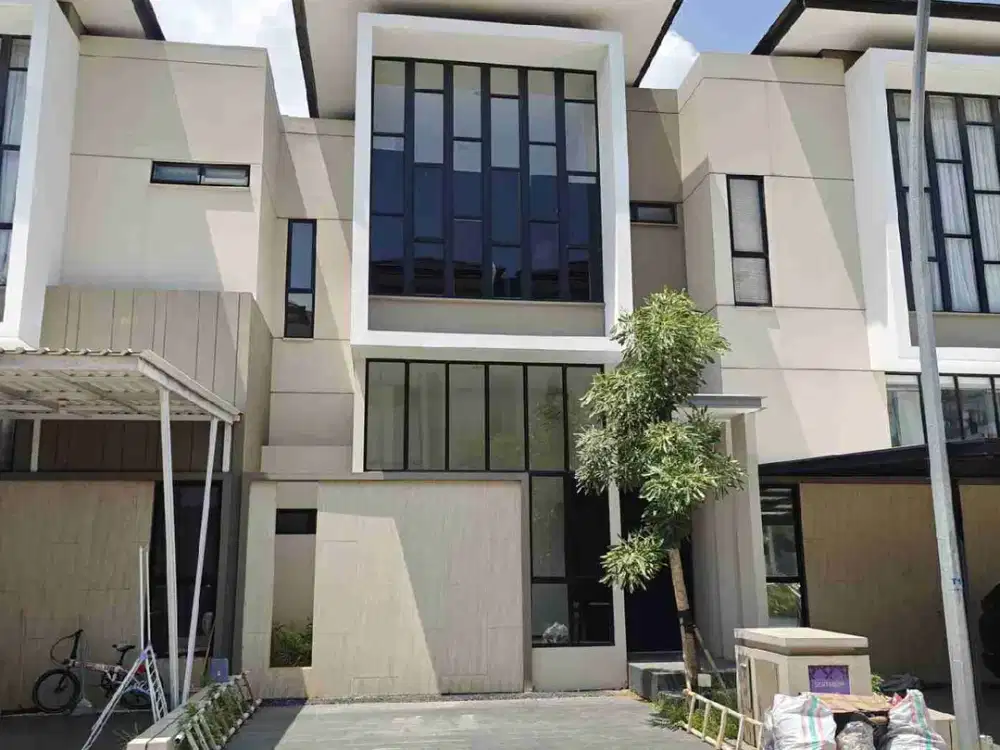 Di Sewakan Rumah 2 Lantai Cluster Sentrarum Asya Jakarta Garden City Jak Tim