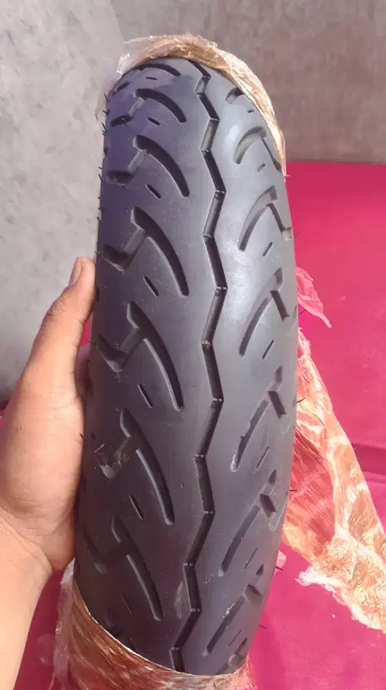 Ban baru merk tvs