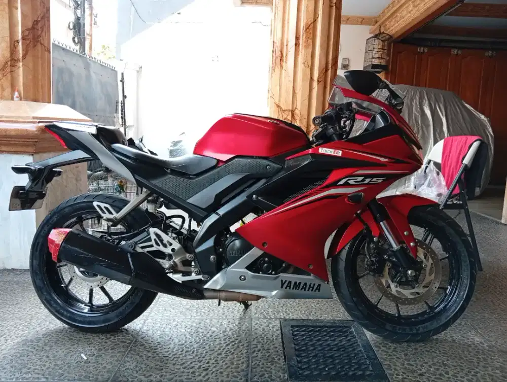 R15 V3 full original