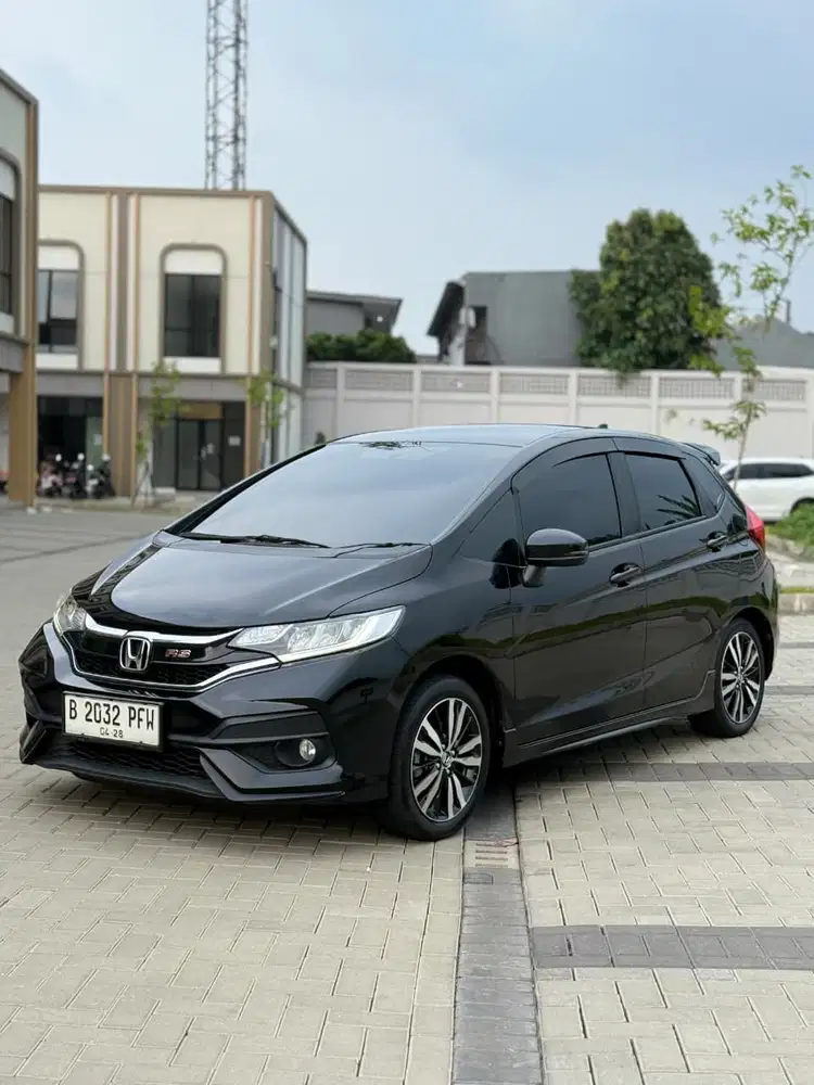 Honda Jazz RS at matik thn 2019 Bensin