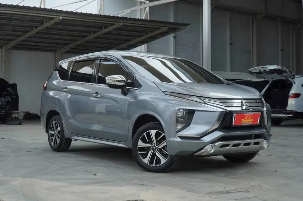 Mitsubishi Xpander Ultimate Matic 2019 silver expander Matic AT Abu