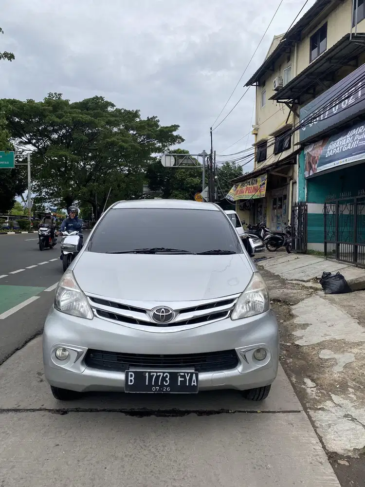 Toyota Avanza 1.3 G Automatic 2014 Silver Siap Pakai