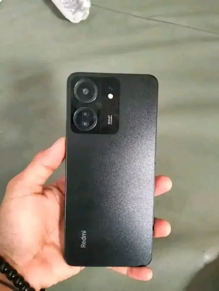 Xiaomi redmi 13c 6/128 ga ada dua