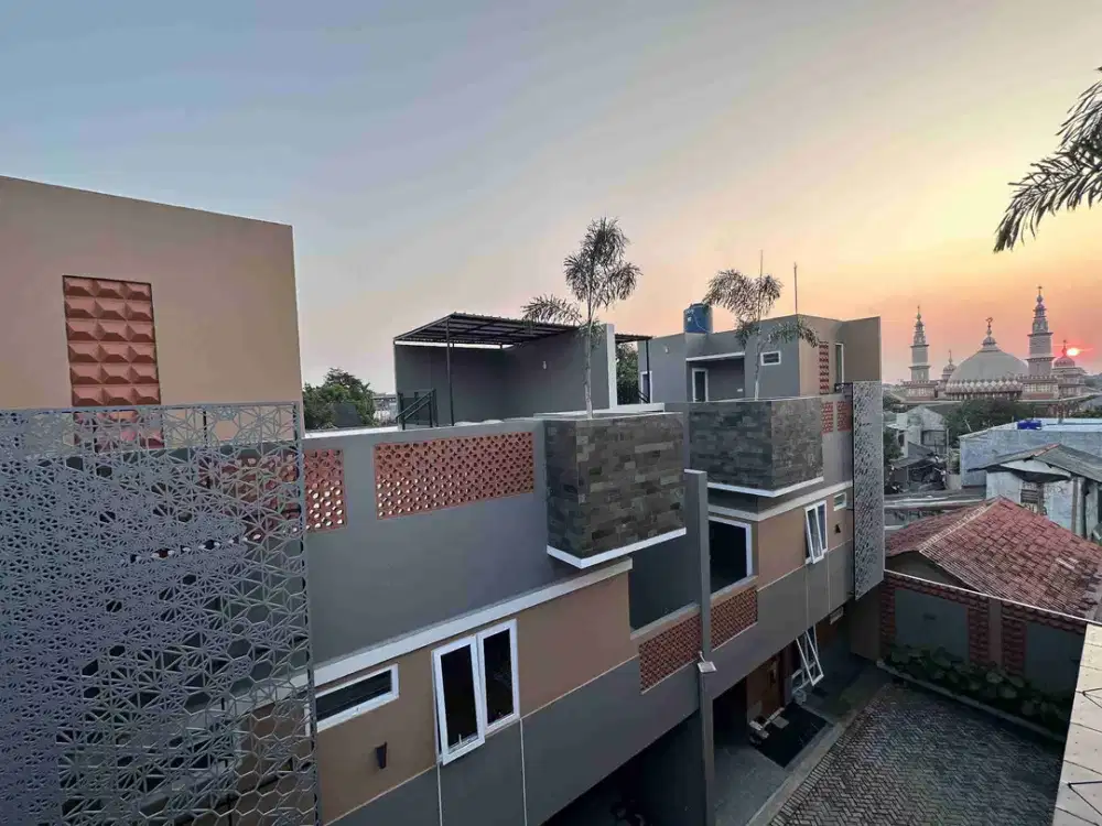 di jual rumah 3 lantai lokasi strategis di jagakarsa