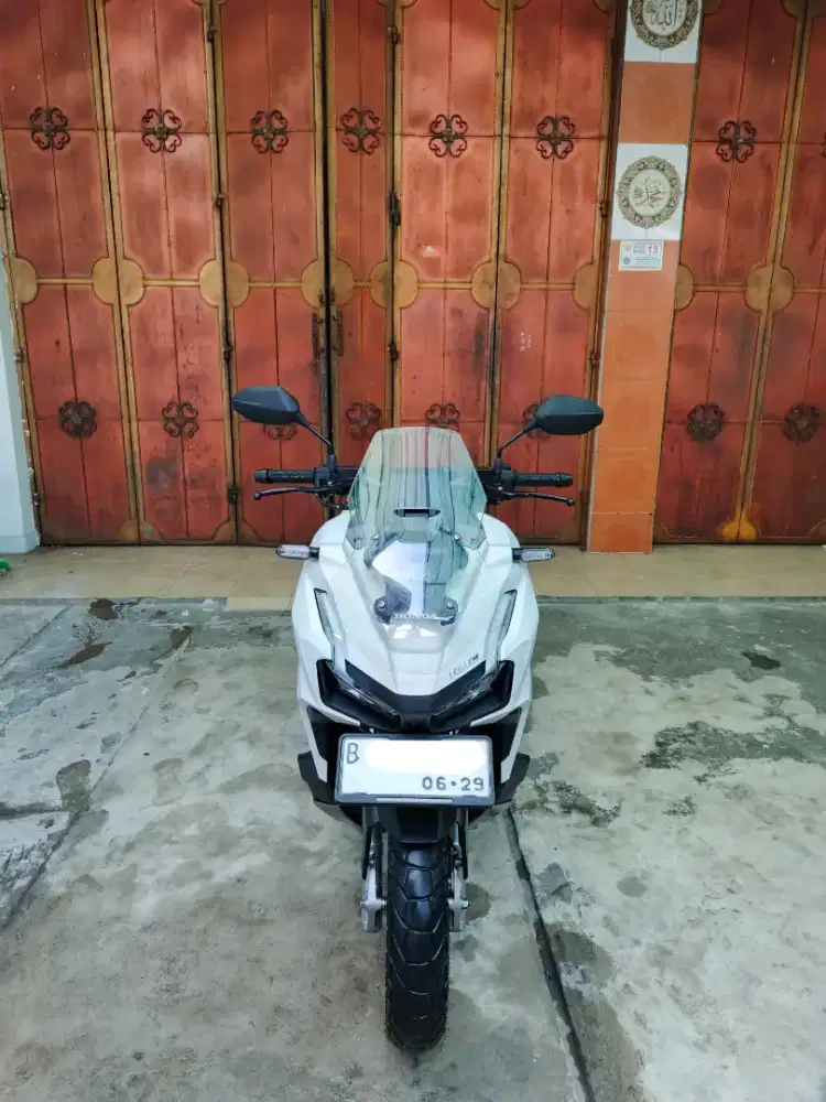 DIJUAL HONDA ADV 160 ABS TAHUN 2024