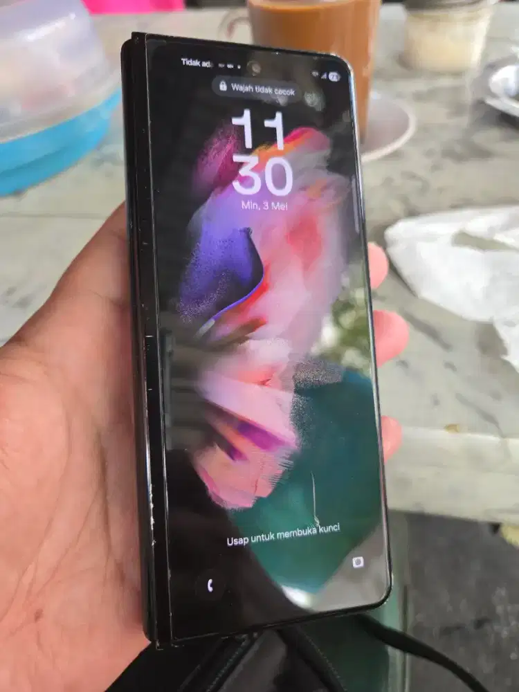 Samsung Z Fold 3