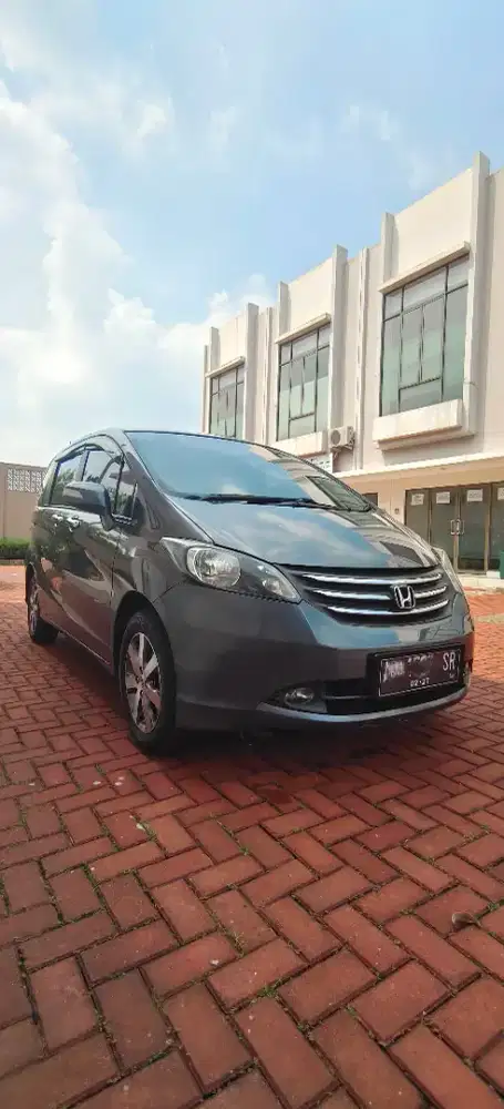 Honda Freed 1.5 i-VTEC PSD