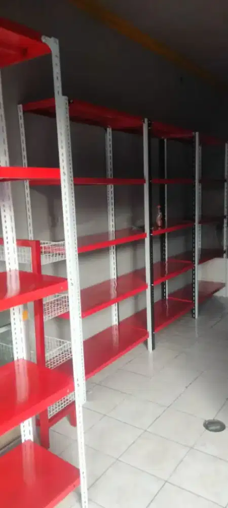 Rak besi bisa custom ukuran
