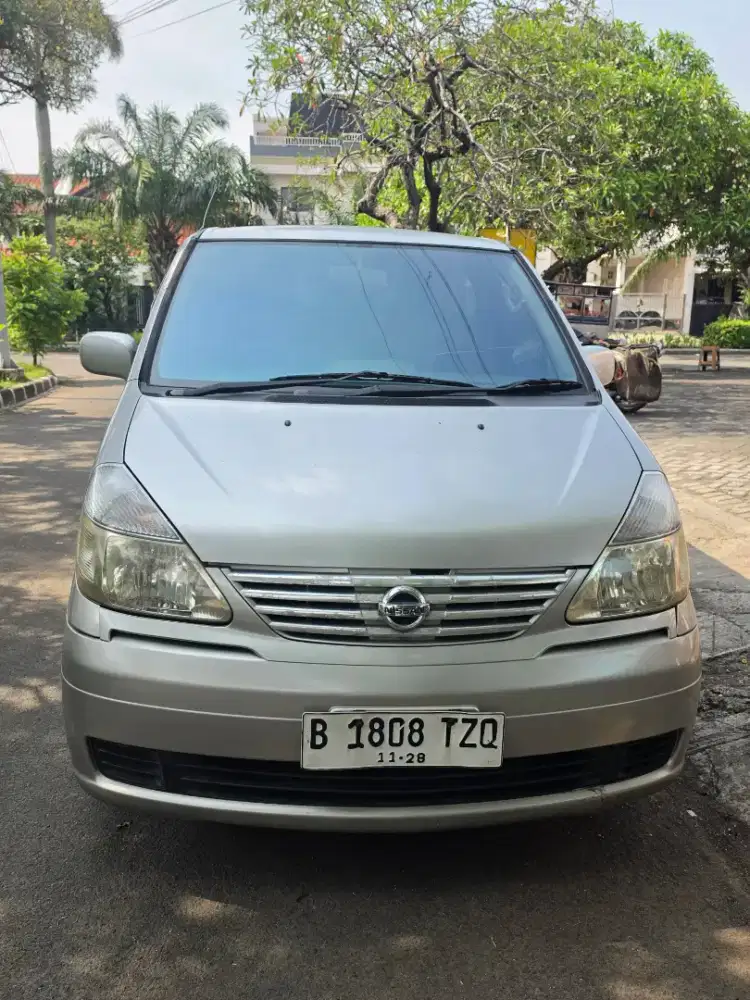 Nissan serena ct 2012