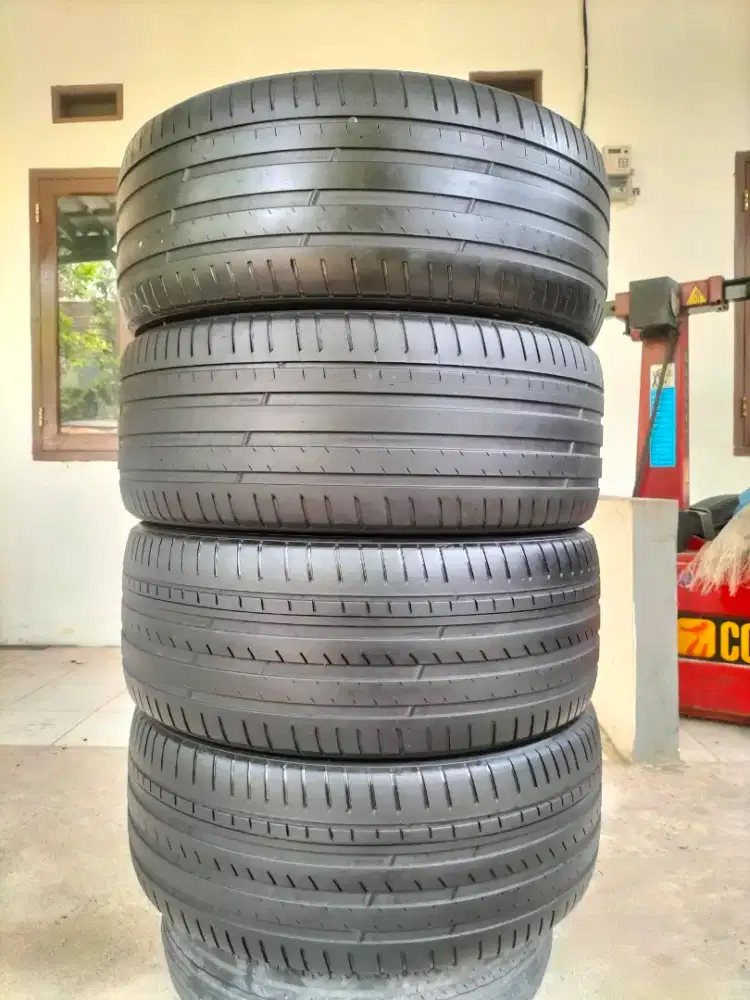 BAN 255/45 R20 MICHELIN PILOT SPORT EV