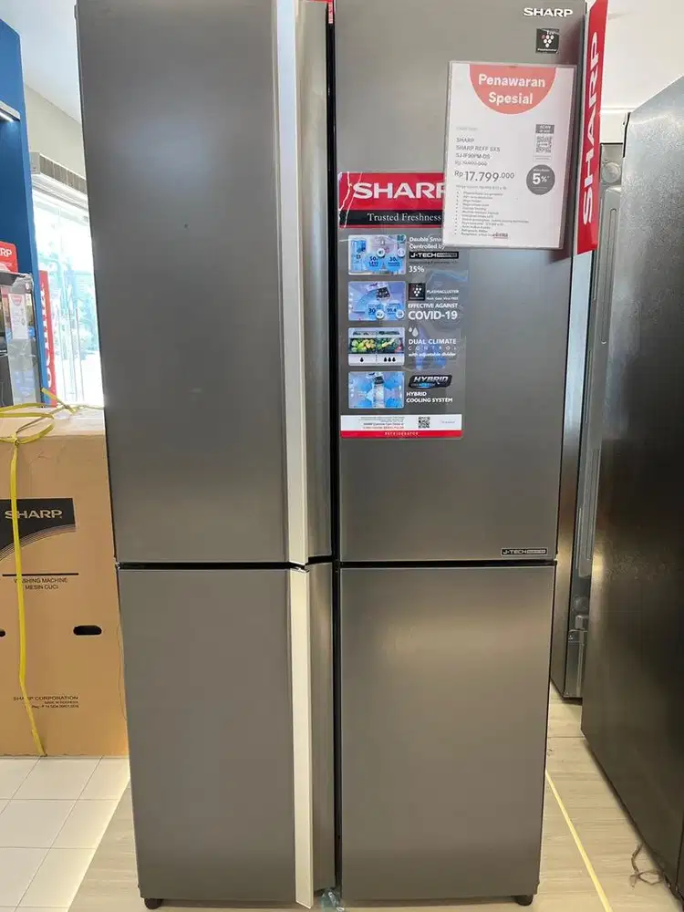 Kulkas Sharp 639 liter