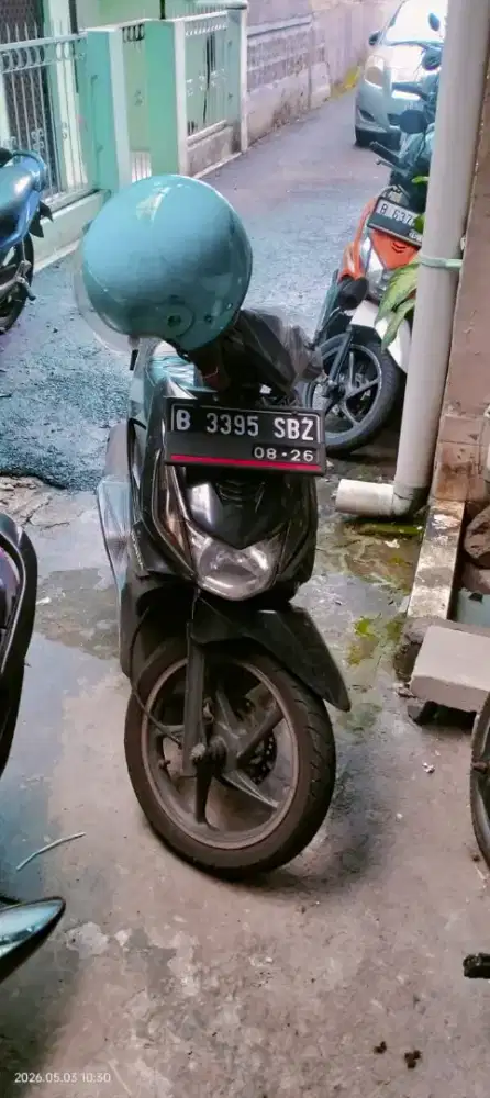 Di jual Honda beat tahun 2011