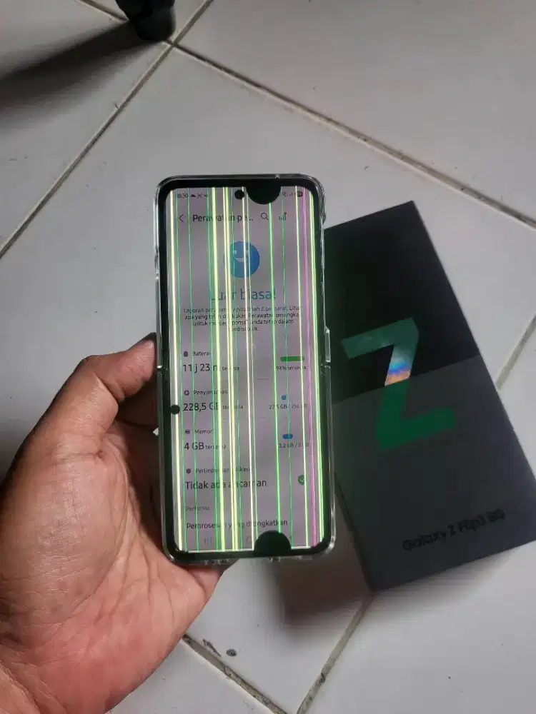 Z Flip 3 8/256 Sein