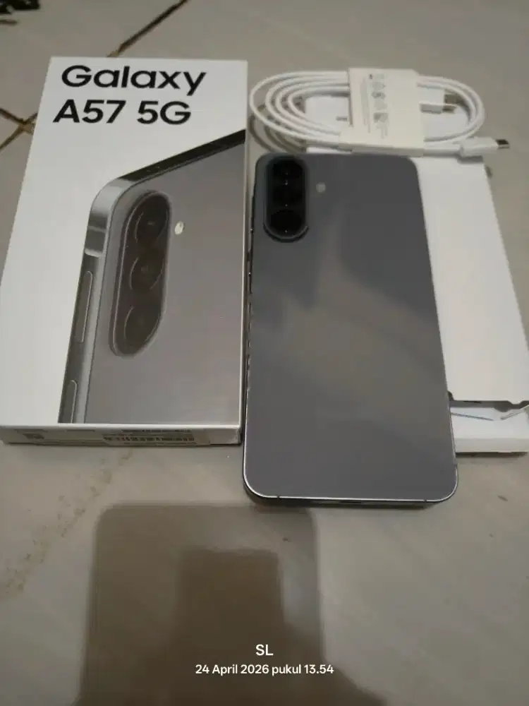 Samsung A57 5G 12/256 Gress