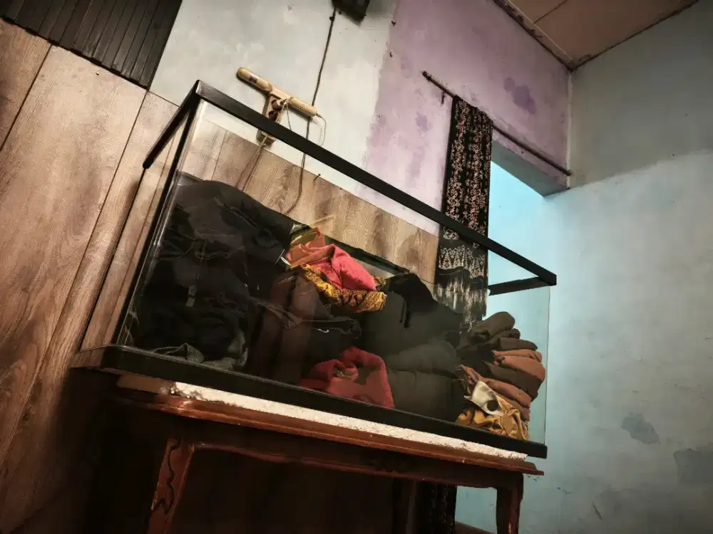 Di jual Aquarium bekas