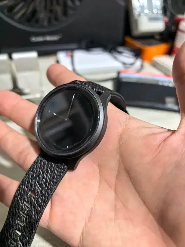 Garmin vivomovestyle second