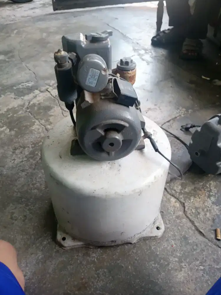 Pompa air SANYO