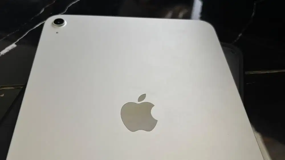 IPAD GEN 11 / 128 GB PEMAKAIAN 1 BULAN EX ERAPHONE
