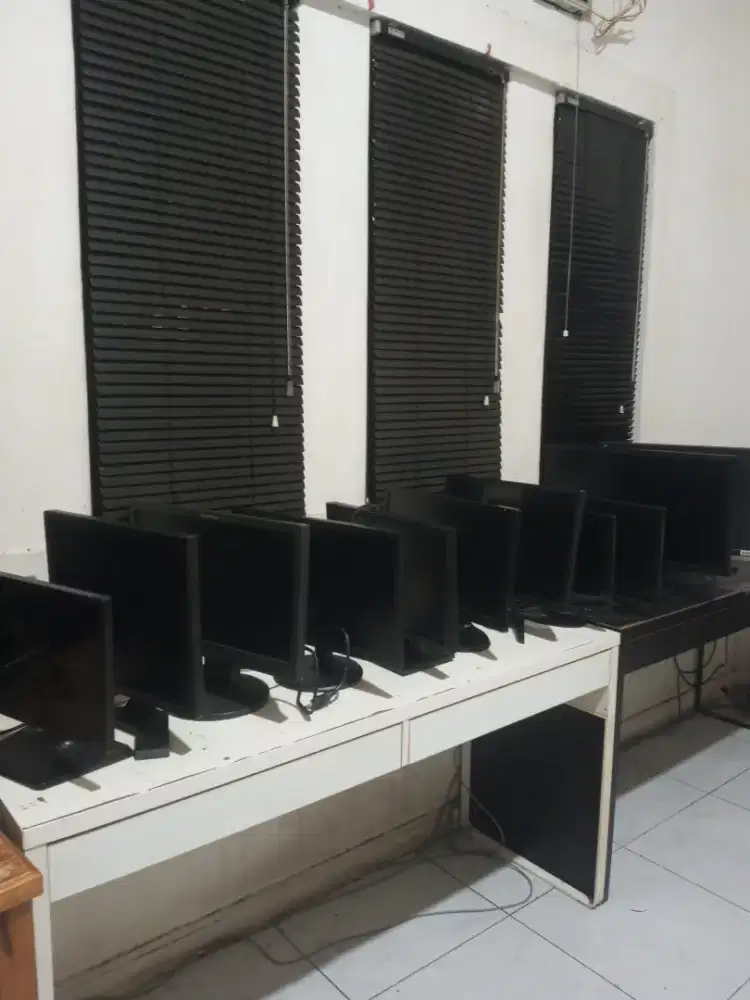 Jual monitor X kantor 16 unit