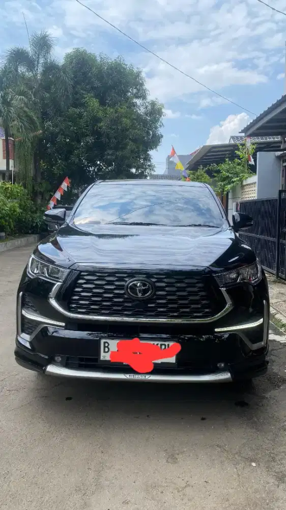 Innova Zenix Q Hybrid AT TSS 2.0 Modelista