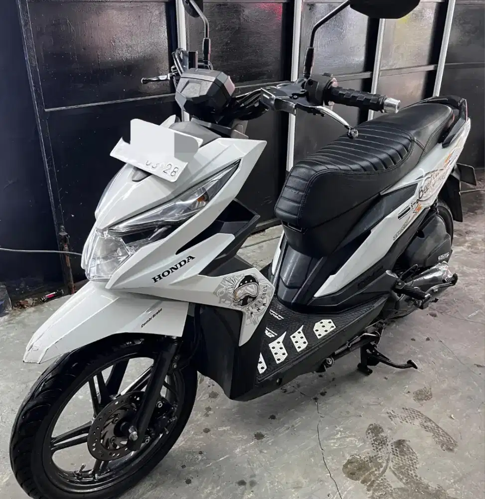 Beat Street 2018 (Putih)