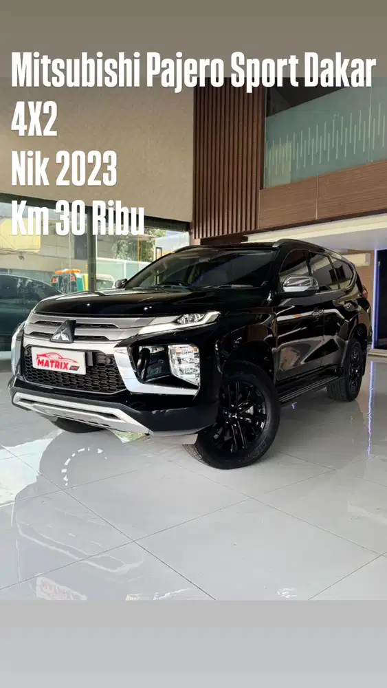 Mitshubishi pajero Sport Dakar4X2 Nik2023 Black siap pakai