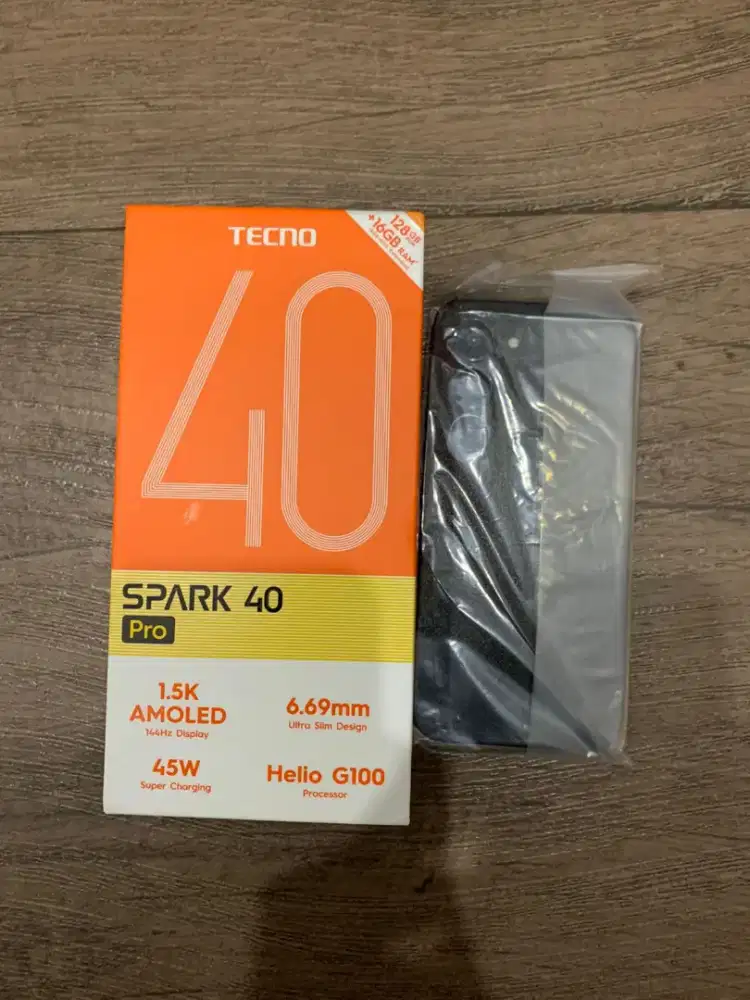 TECNO SPARK 40 PRO 8+8/128