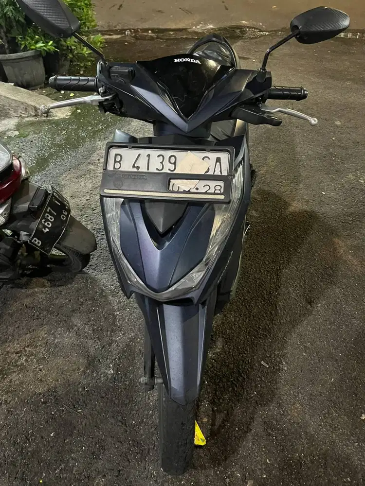 Dijual honda beat deluxe tahun 2023