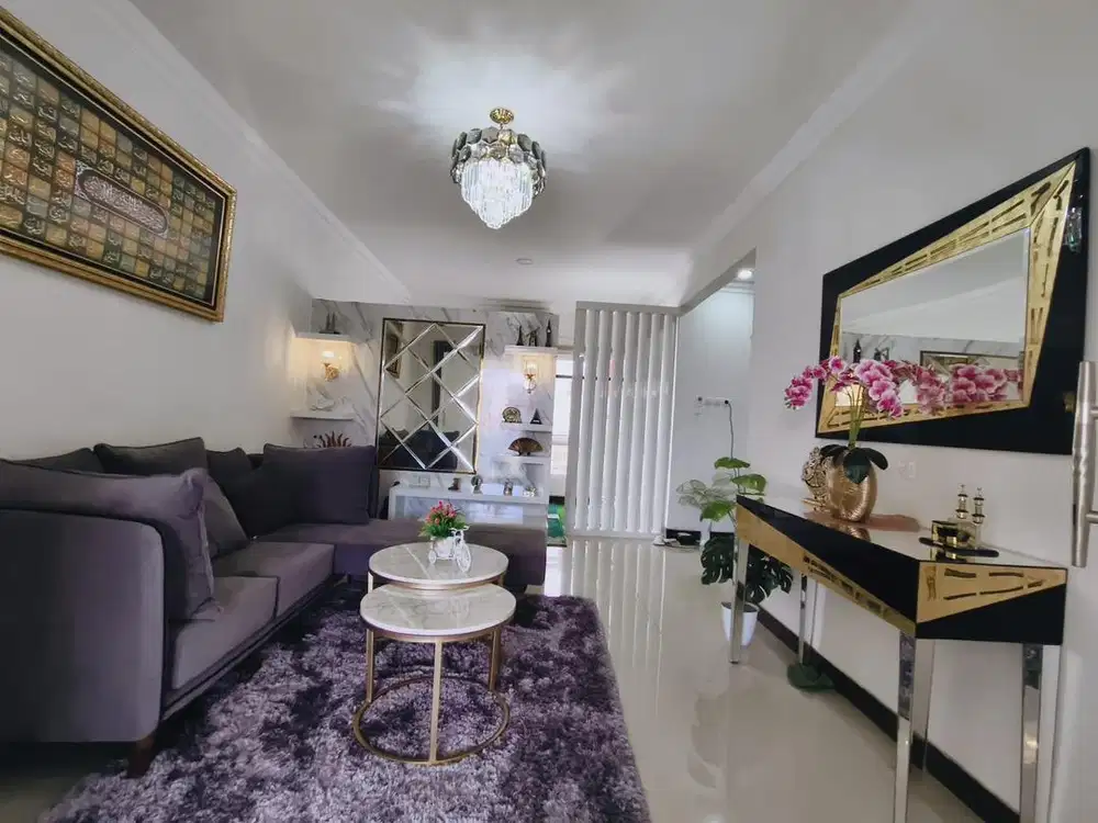 RUMAH MEWAH CLUSTER BUKIT WAHID SEMARANG TENGAH KOTA