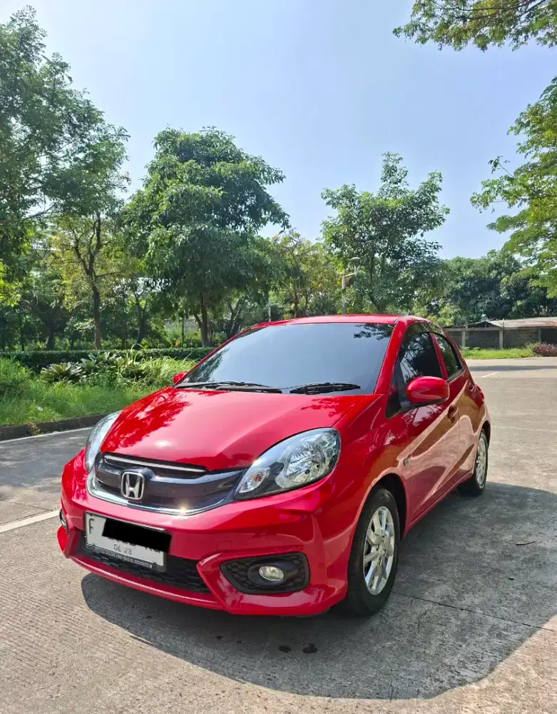 (Harga Cash) Brio E AT NIK 2018 Merah