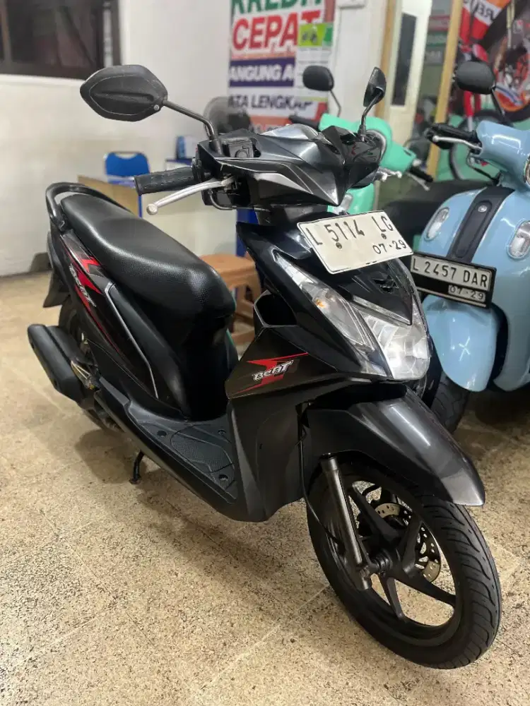 HONDA BEAT 2014 SAS MOTOR JL BARATA JAYA 19 NO 5