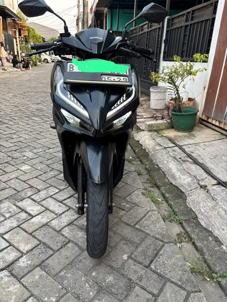 Honda Vario 2024 CBS ISS KEYLESS