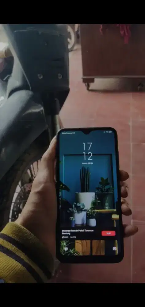 Redmi 8 ram 4/64 fisik mulus, minus tombol volume bawah keras