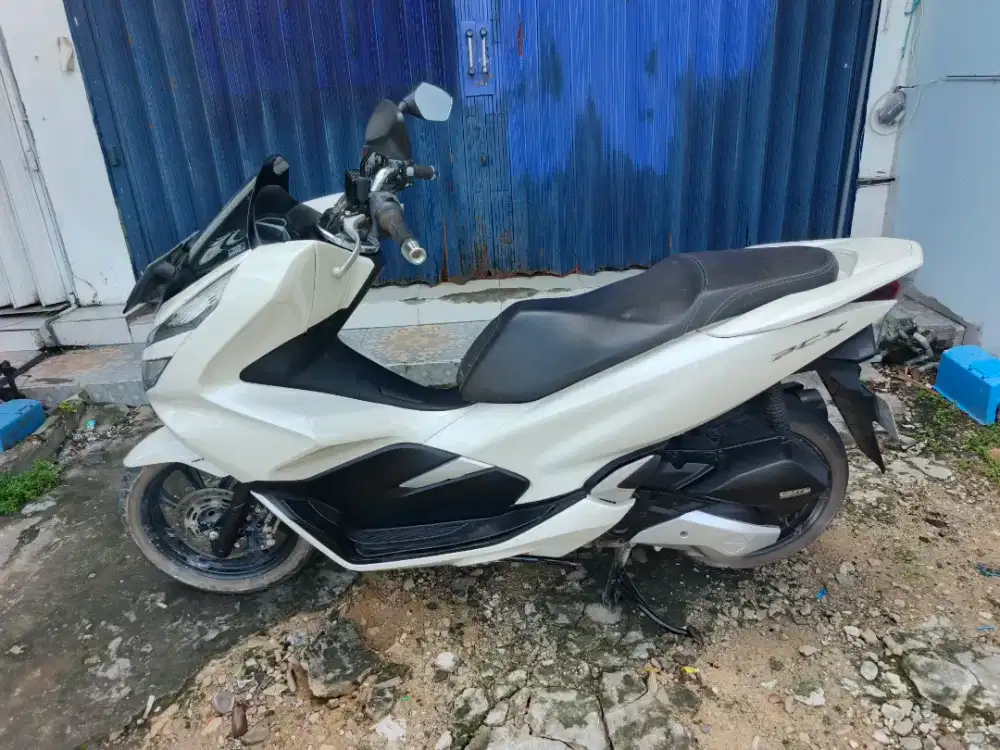 Jual beli PCX th2019 samping kompelik Andika hairi motor s. adam bjm