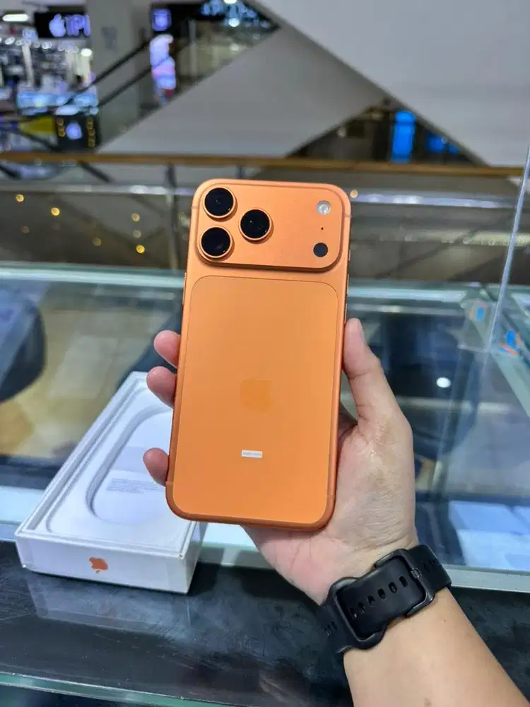 Iphone 17 pro max 256 gb oren garansi on ibox